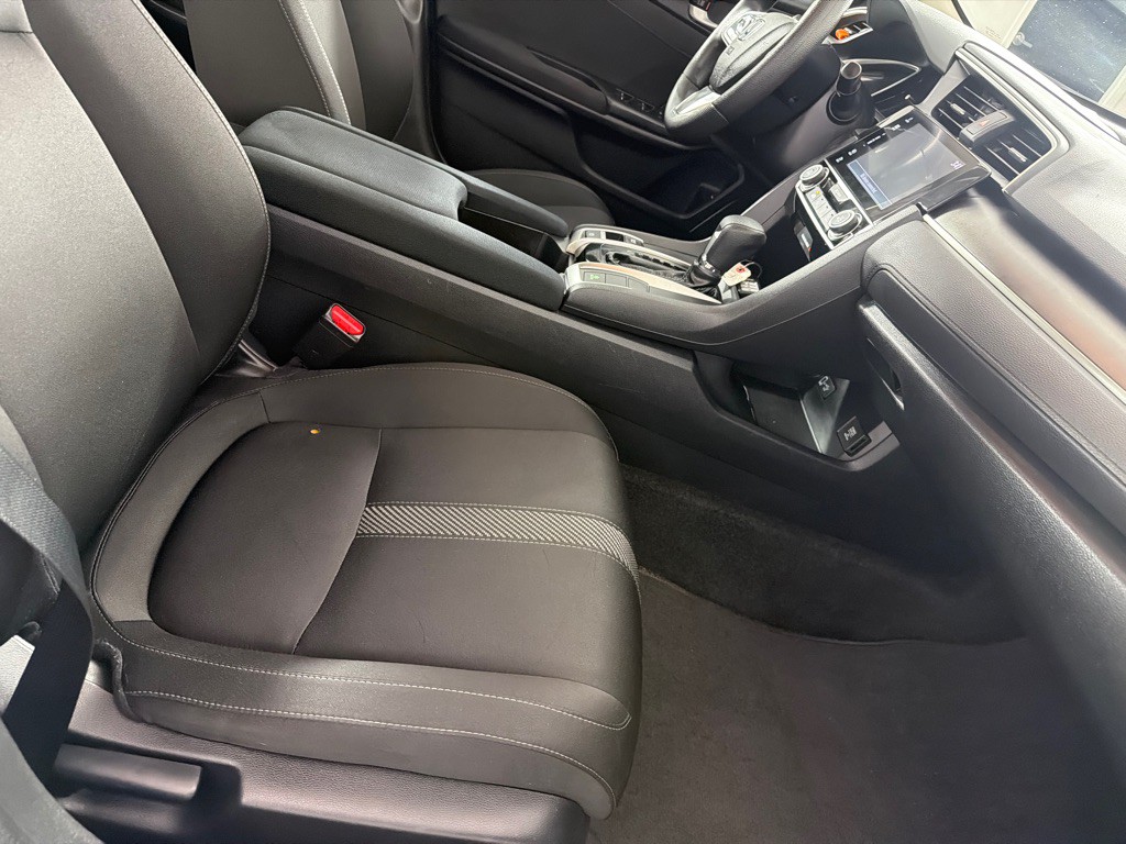 2017 Honda Civic Image 19