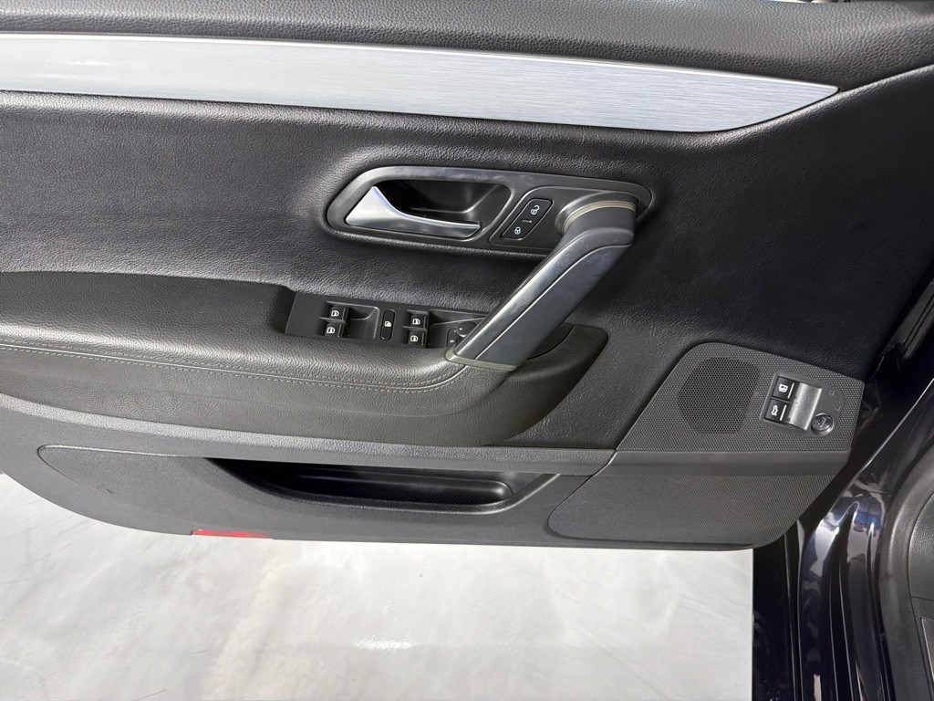 2013 Volkswagen CC Image 10
