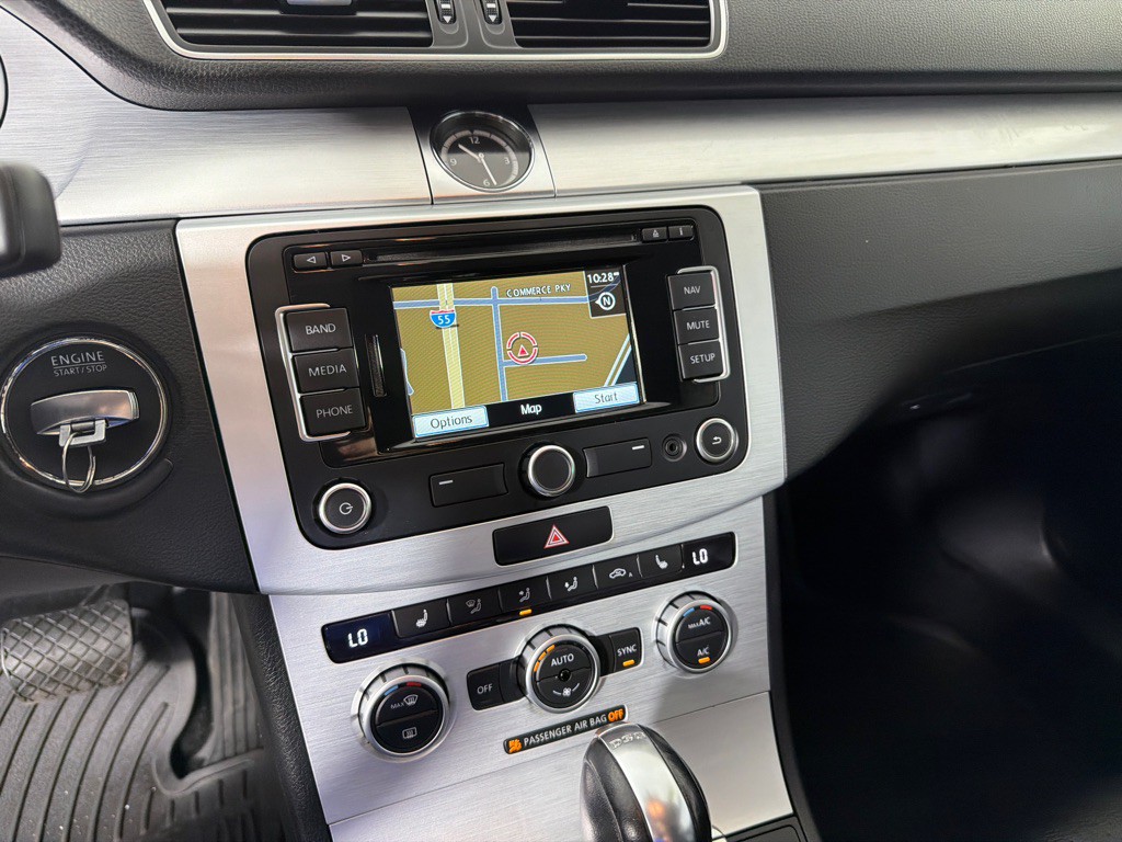 2013 Volkswagen CC Image 14
