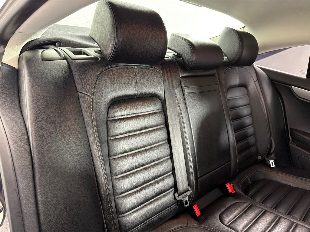 2013 Volkswagen CC Image 20