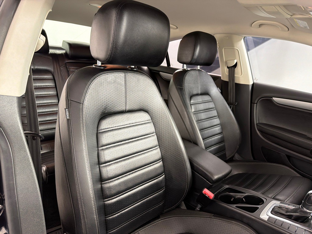 2013 Volkswagen CC Image 22
