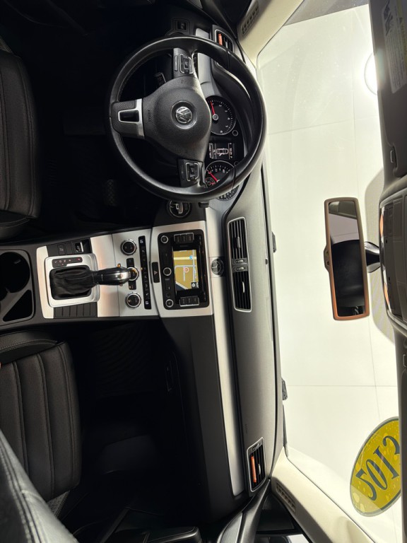 2013 Volkswagen CC Image 23