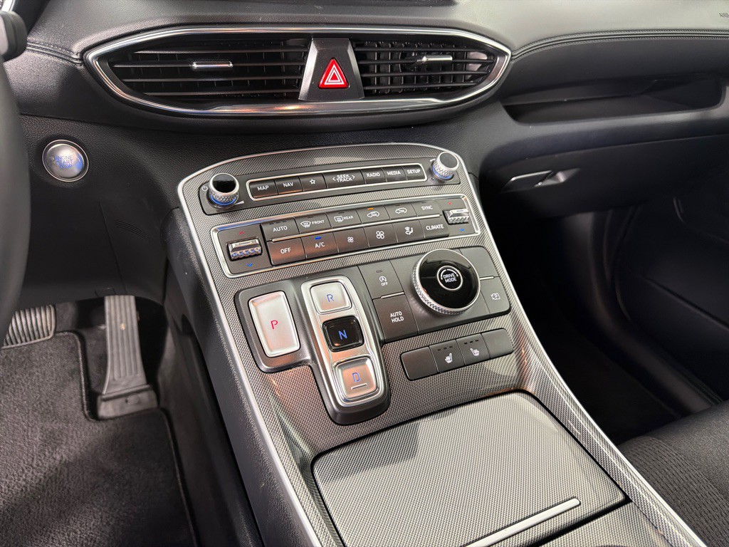 2023 Hyundai Santa Fe Image 17