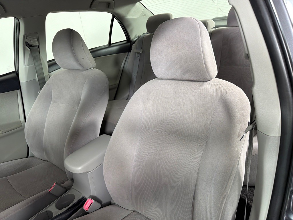 2011 Toyota Corolla Image 13