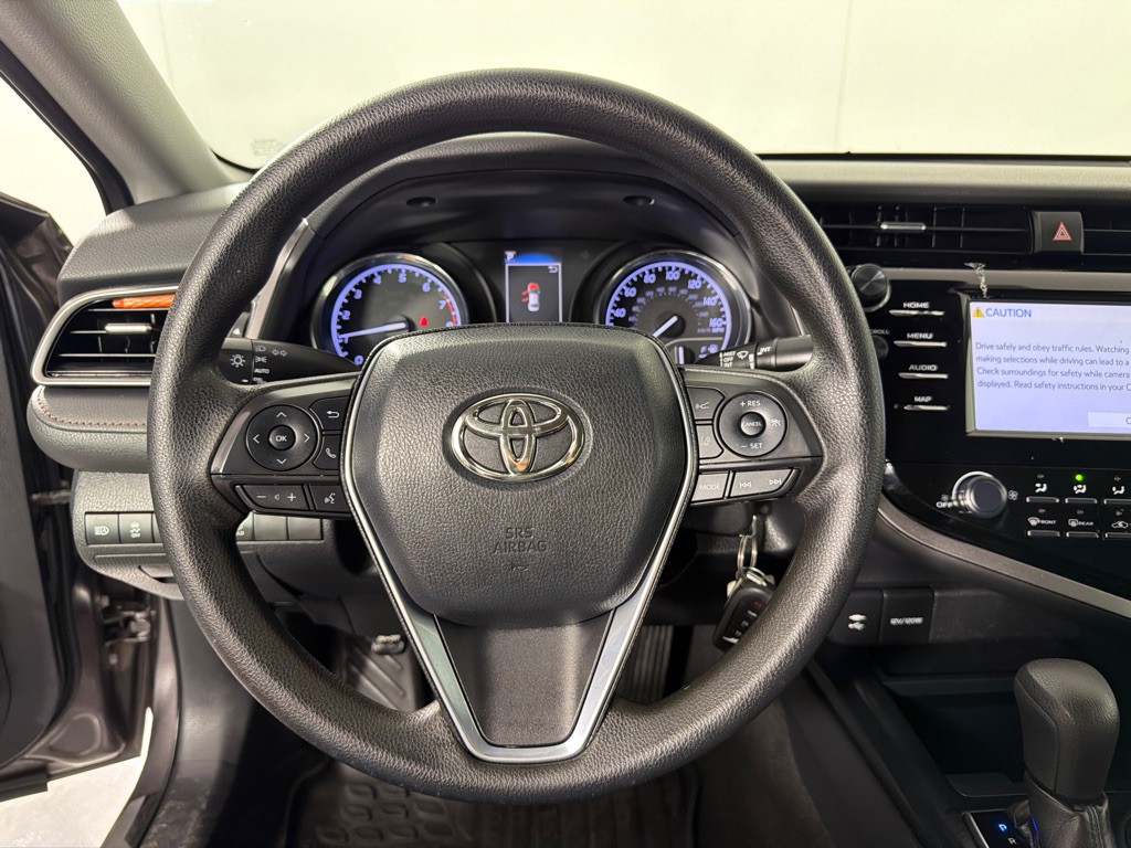 2019 Toyota Camry Image 11