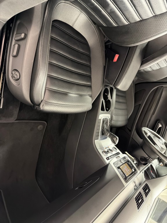 2013 Volkswagen CC Image 17