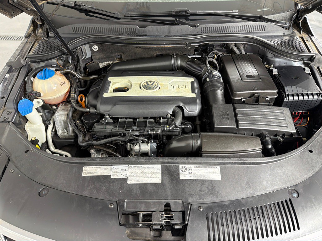 2013 Volkswagen CC Image 20