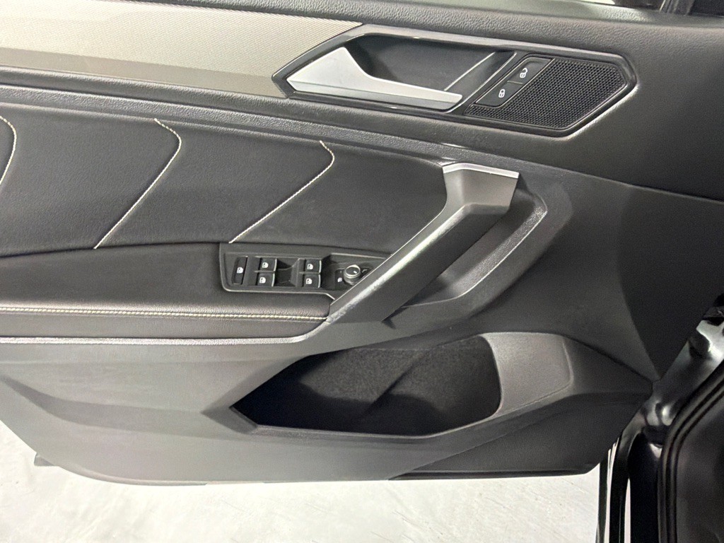 2023 Volkswagen Tiguan Image 11