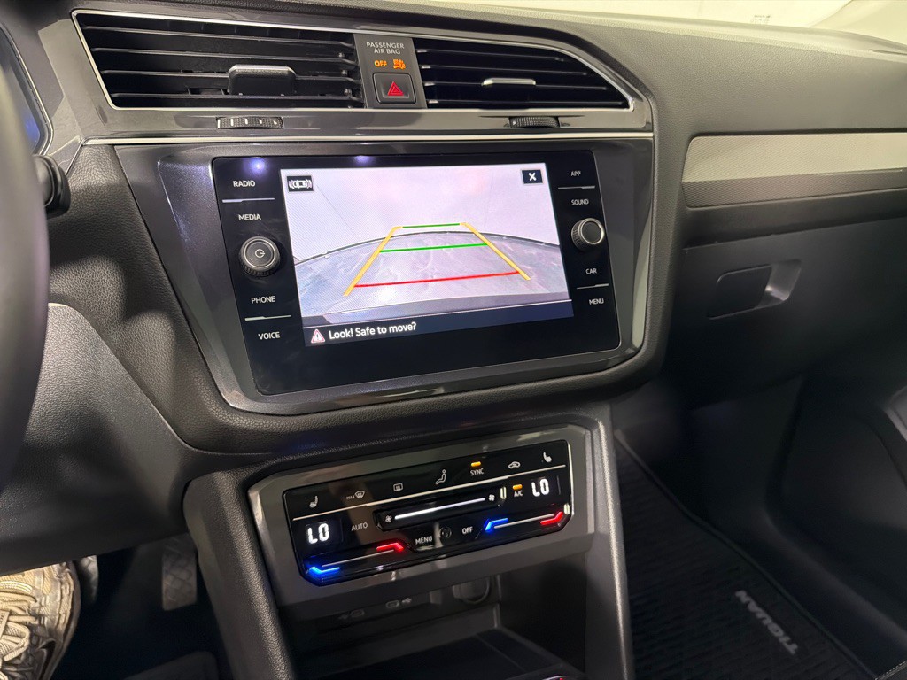 2023 Volkswagen Tiguan Image 17