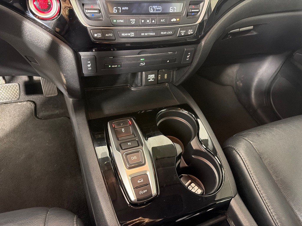2016 Honda Pilot Image 18