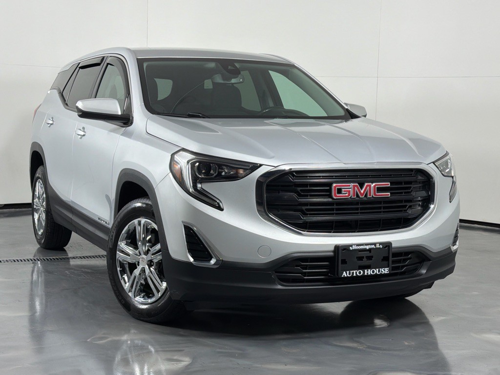 2020 GMC Terrain Image 2