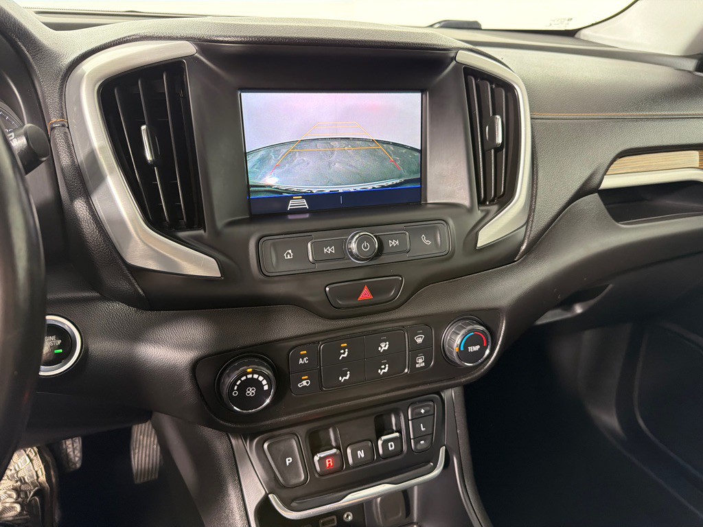 2020 GMC Terrain Image 16