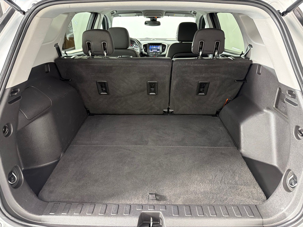 2020 GMC Terrain Image 19