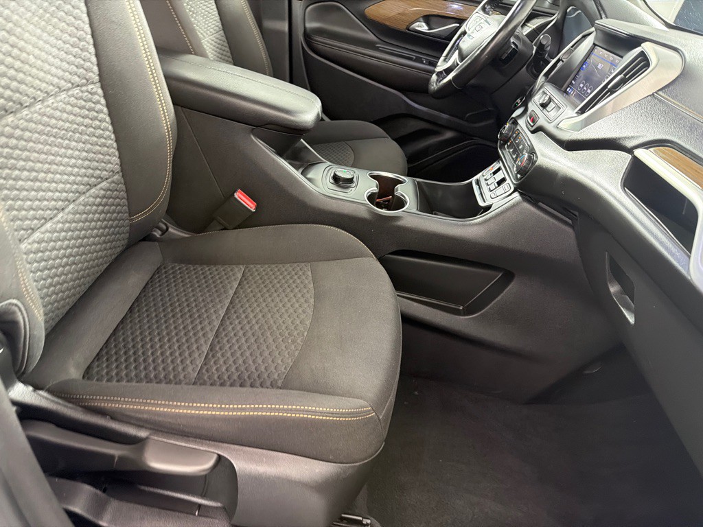 2020 GMC Terrain Image 22