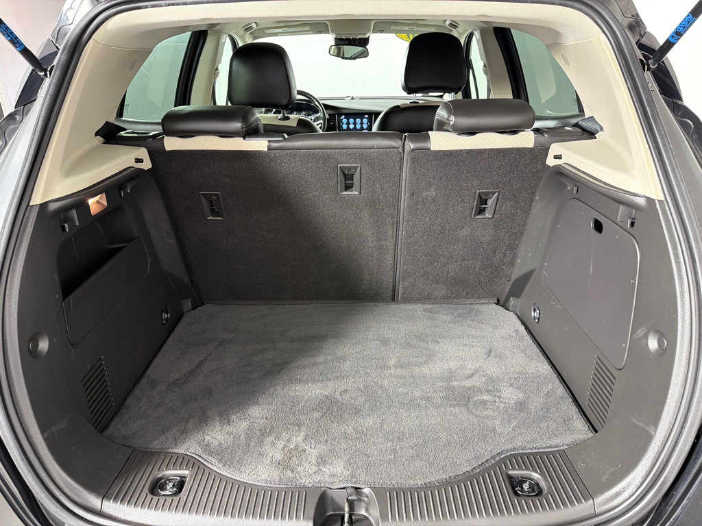 2020 Buick Enclave Image 21