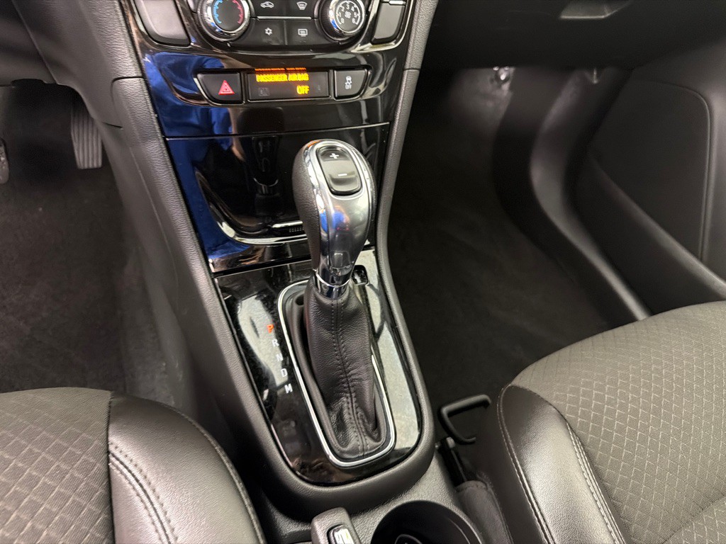 2021 Buick Enclave Image 16