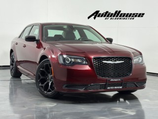 Image for 2019 Chrysler 300 Touring ID: 7672707