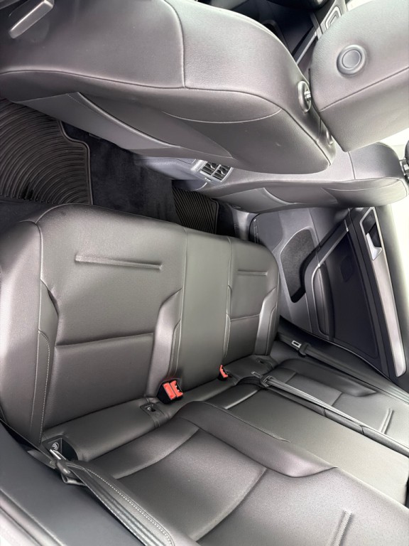 2016 Volkswagen Golf Image 19
