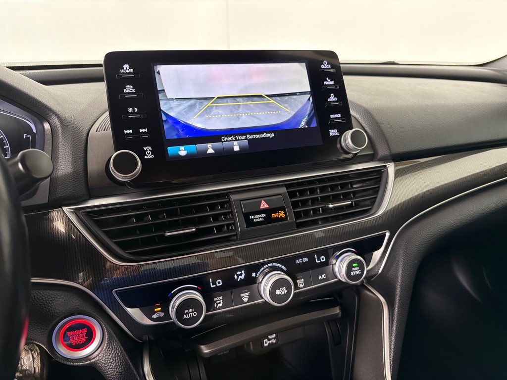2018 Honda Accord Image 16