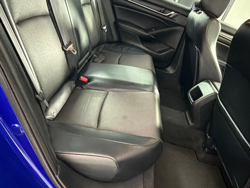 2018 Honda Accord Image 20