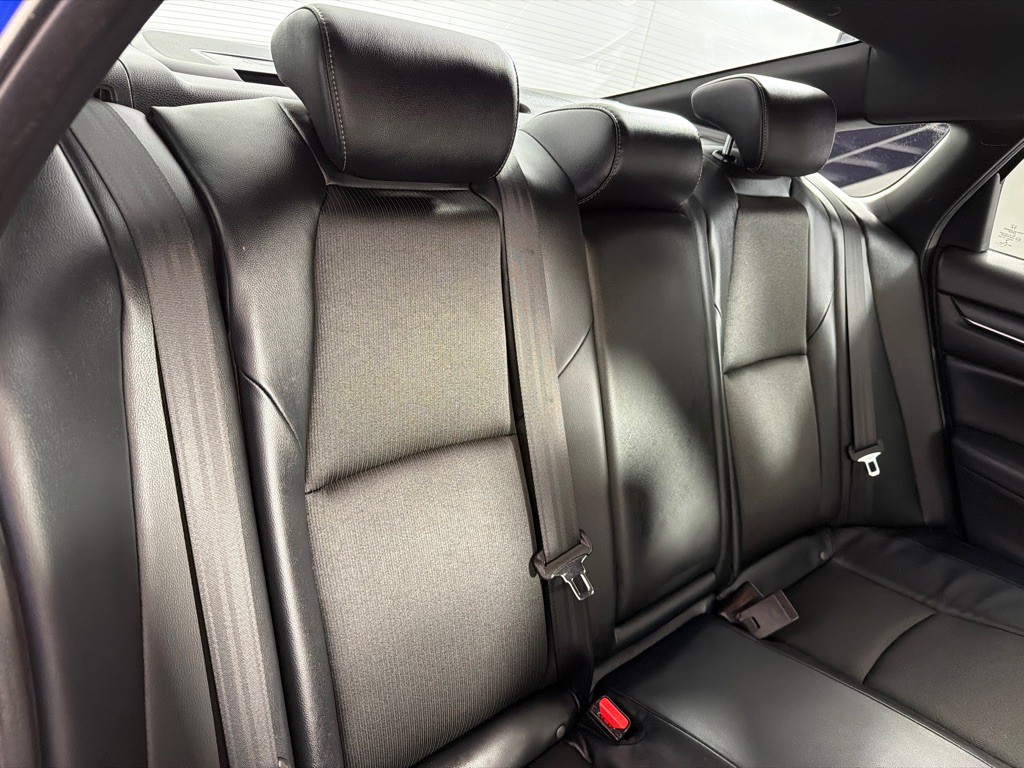 2018 Honda Accord Image 21