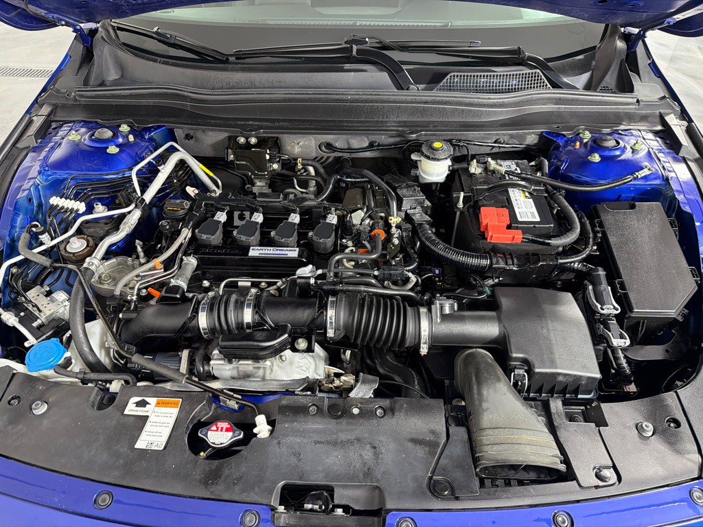 2018 Honda Accord Image 25