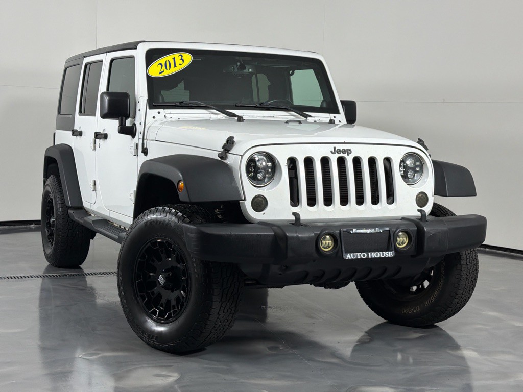 2013 Jeep Wrangler Unlimited Image 2