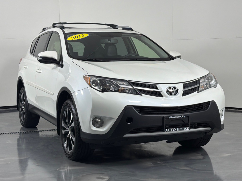2015 Toyota Rav4 Image 3