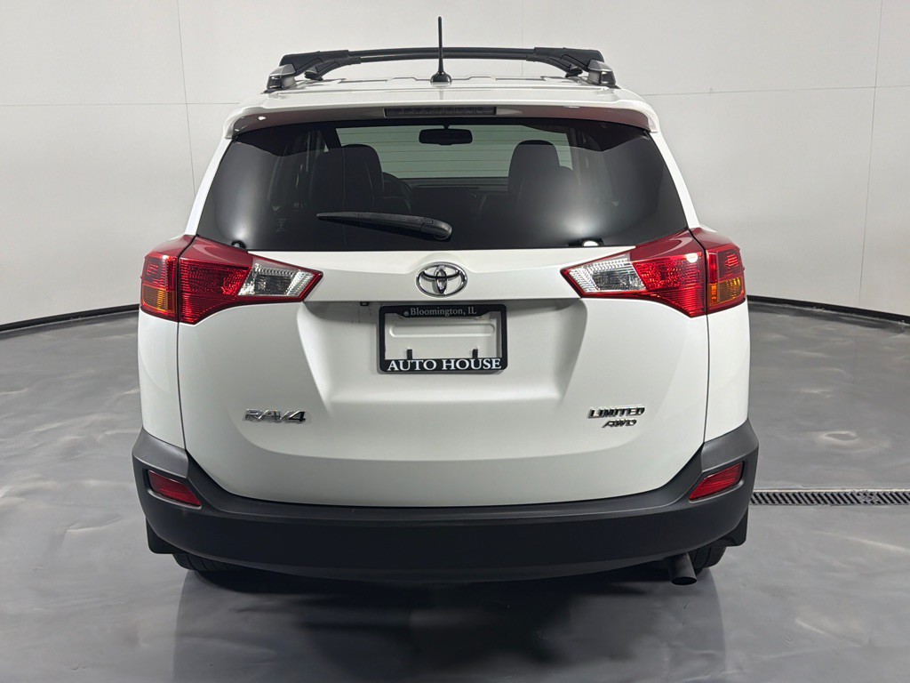 2015 Toyota Rav4 Image 6