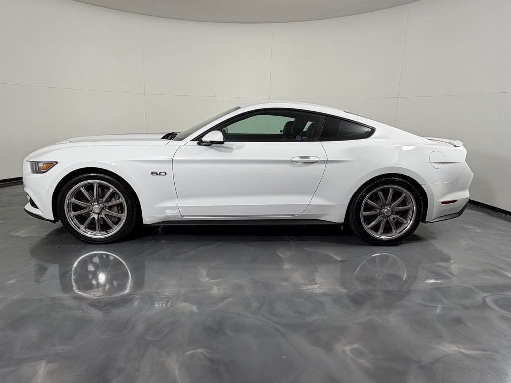2015 Ford Mustang Image 8