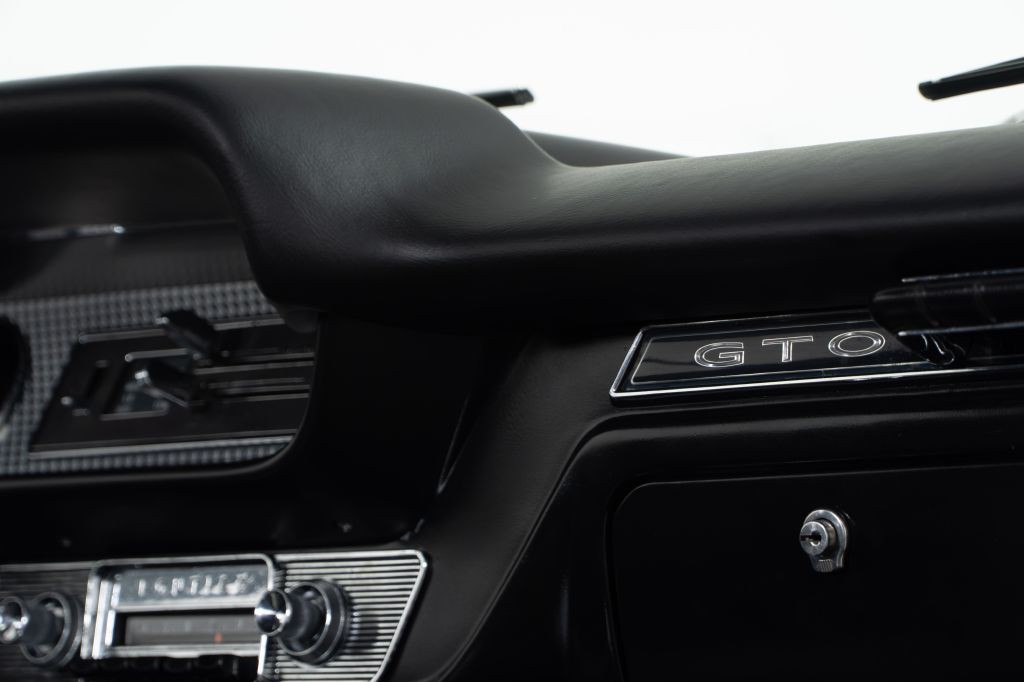 1965 Pontiac GTO Image 43