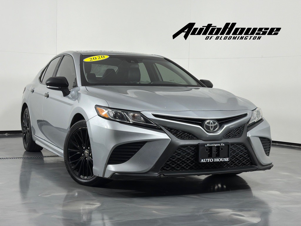 2020 Toyota Camry Image 1