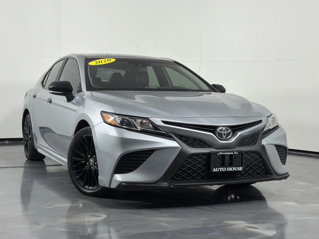 2020 Toyota Camry Image 2