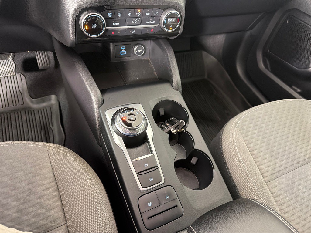 2021 Ford Escape Image 17