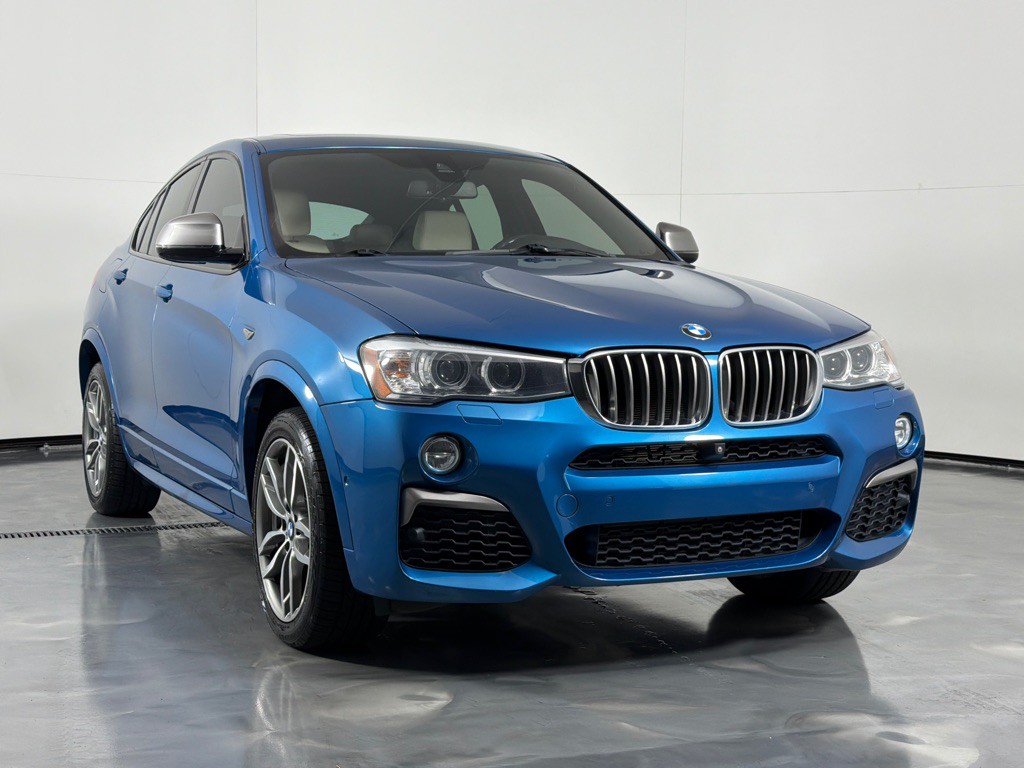 2018 BMW X4 Image 3