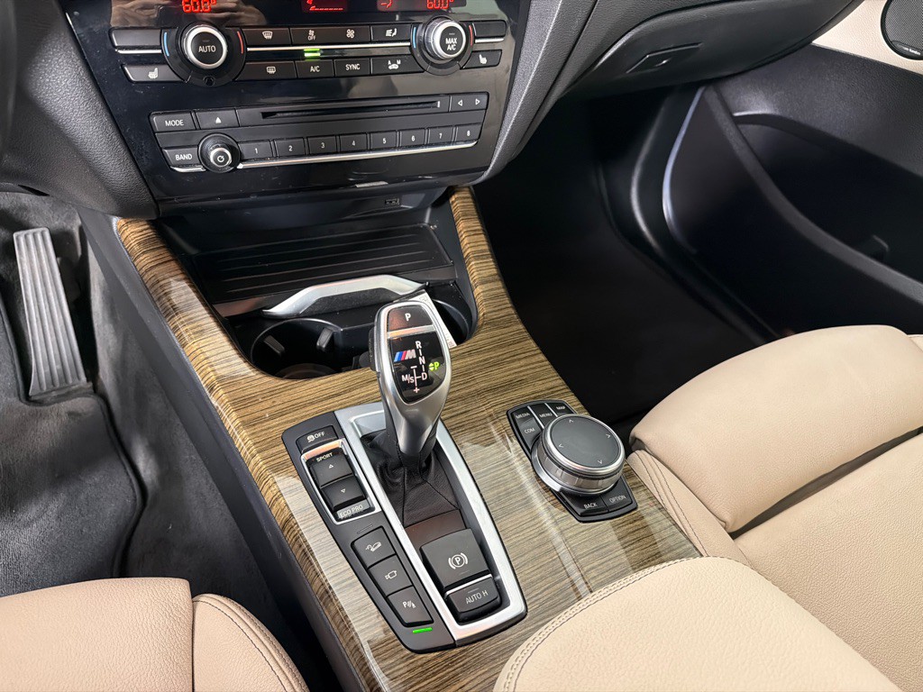 2018 BMW X4 Image 16