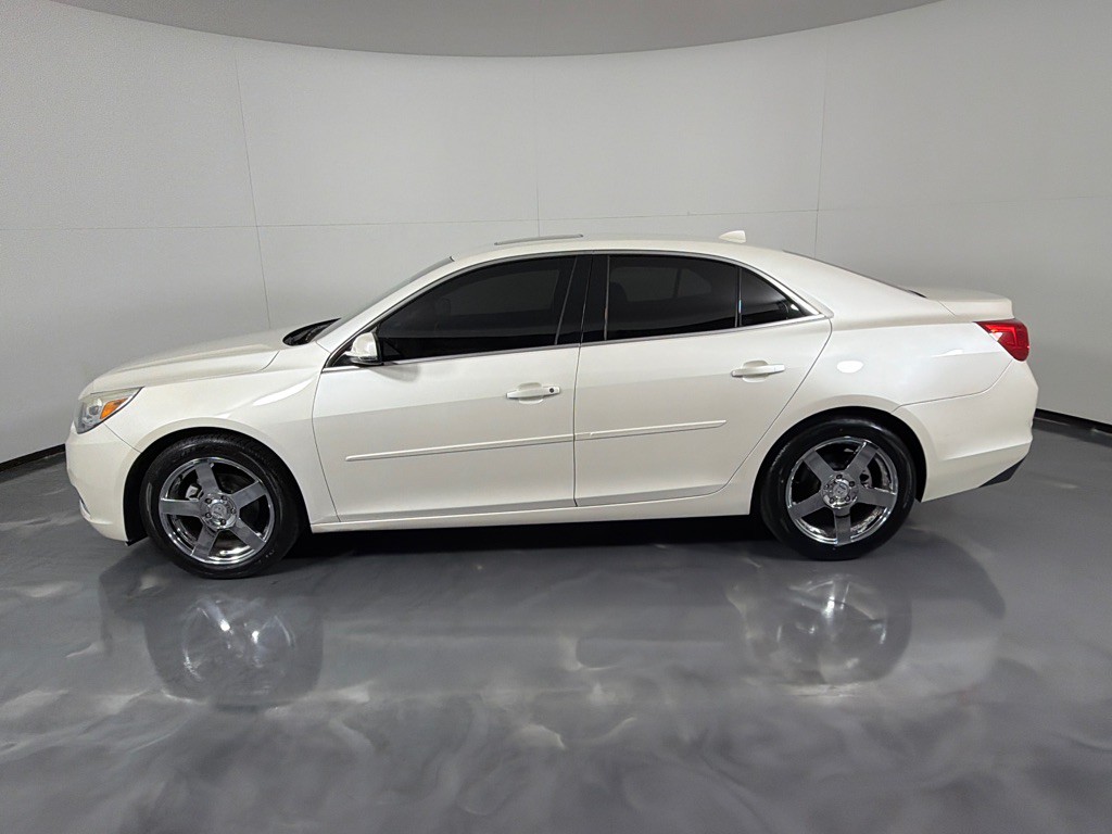 2013 Chevrolet Malibu Image 7