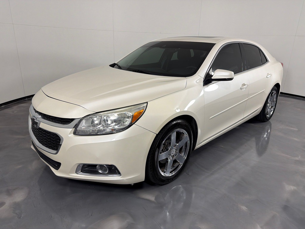2013 Chevrolet Malibu Image 8