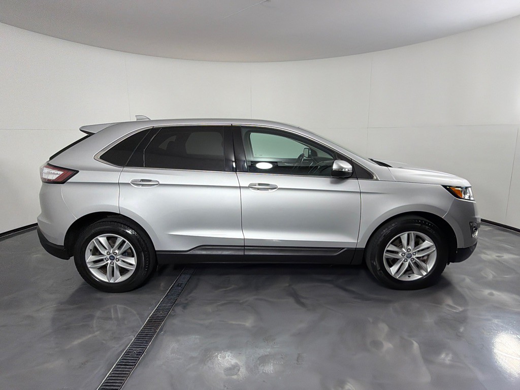 2016 Ford Edge Image 4