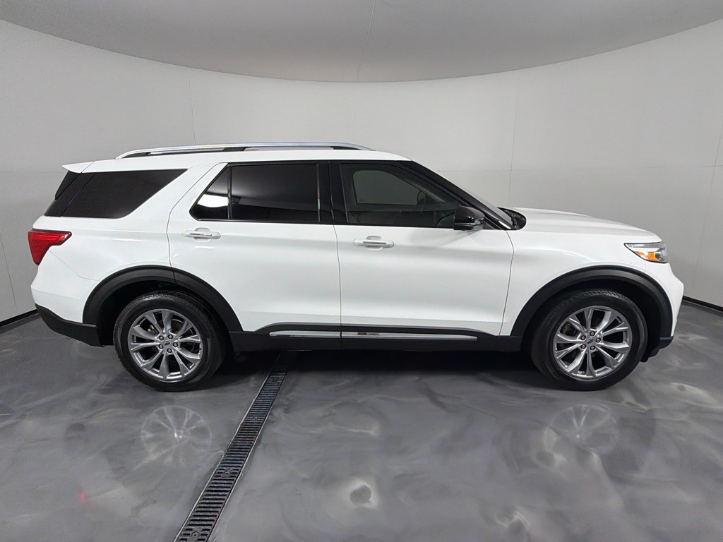 2021 Ford Explorer Image 4