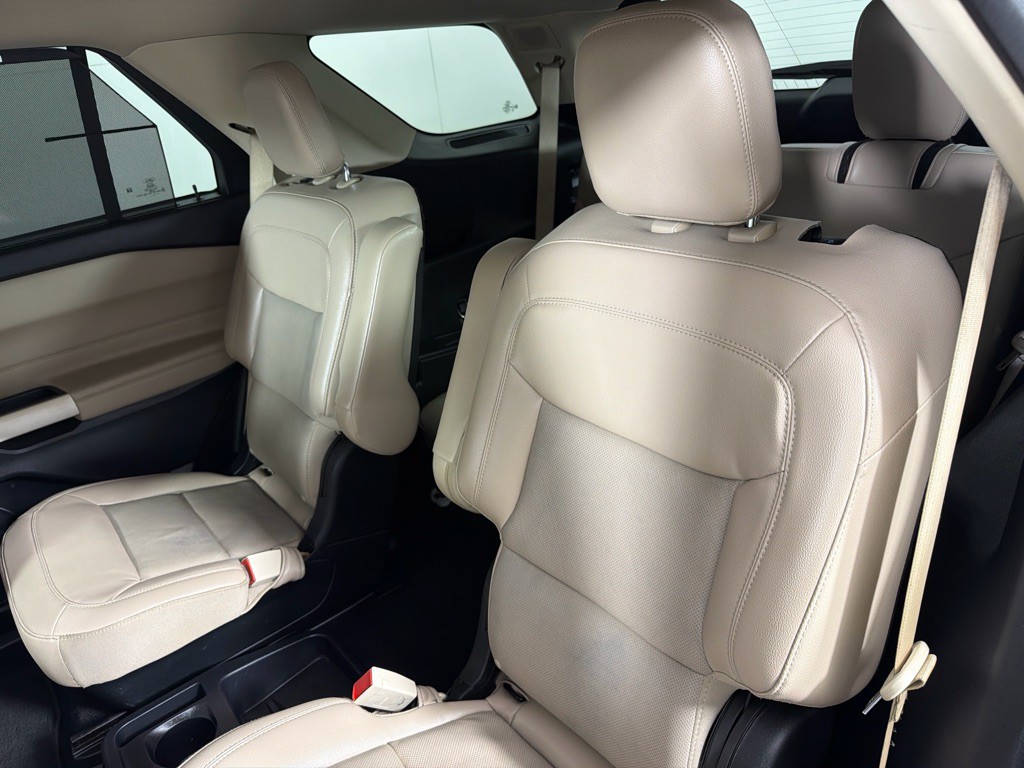 2021 Ford Explorer Image 19