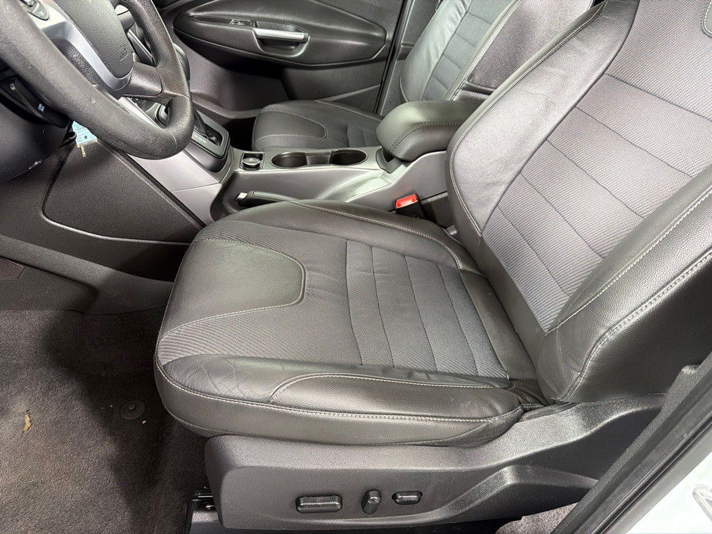 2015 Ford Escape Image 11