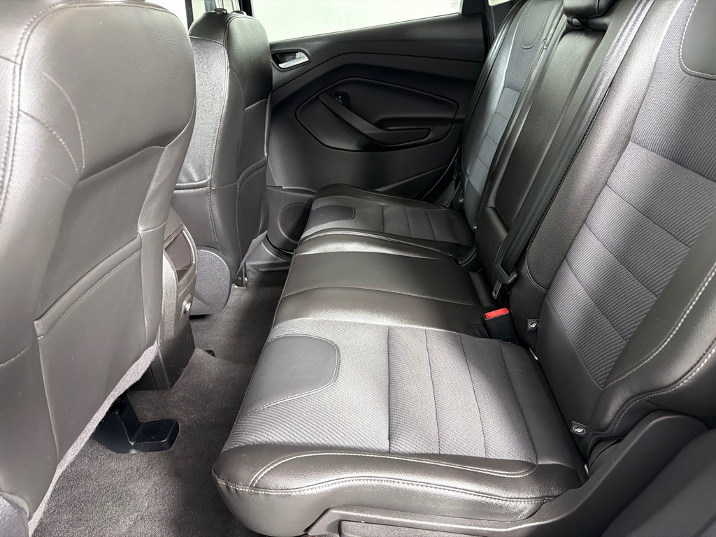 2015 Ford Escape Image 17