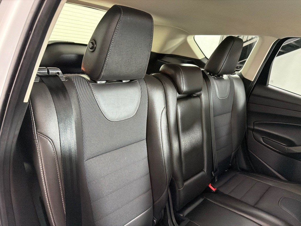 2015 Ford Escape Image 21