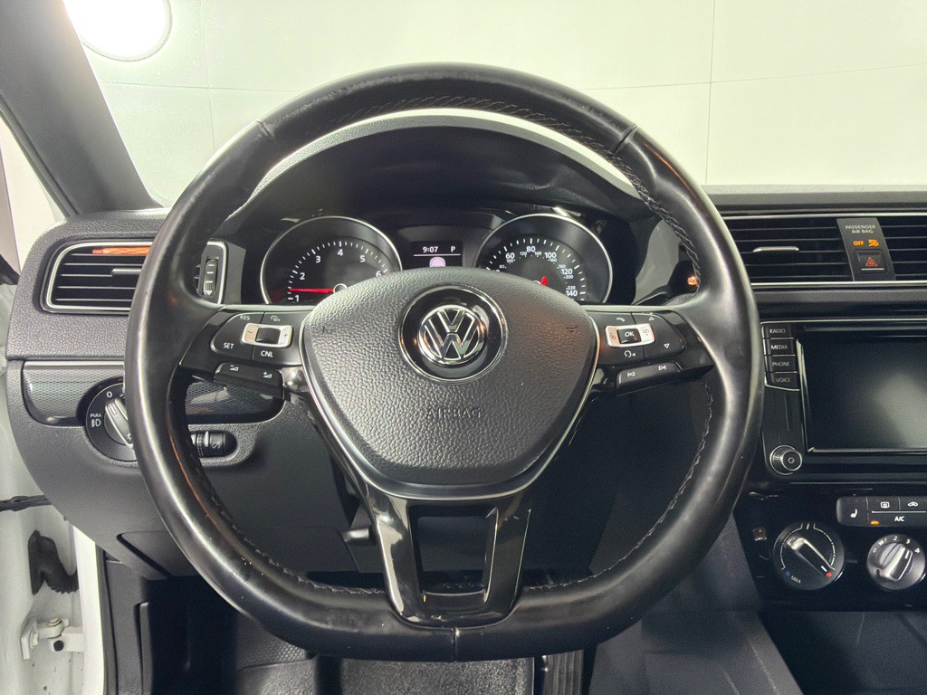 2018 Volkswagen Jetta Image 15