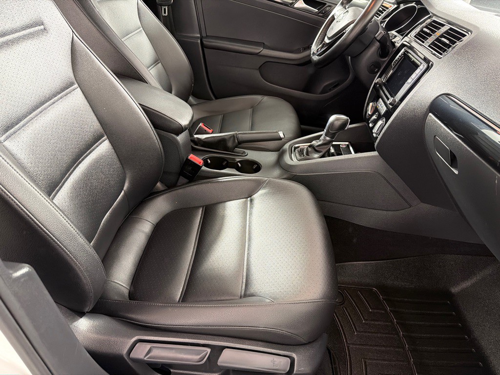 2018 Volkswagen Jetta Image 21