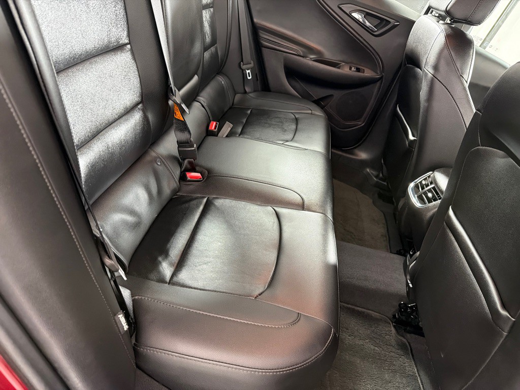 2017 Chevrolet Malibu Image 20