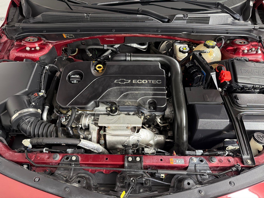 2017 Chevrolet Malibu Image 25