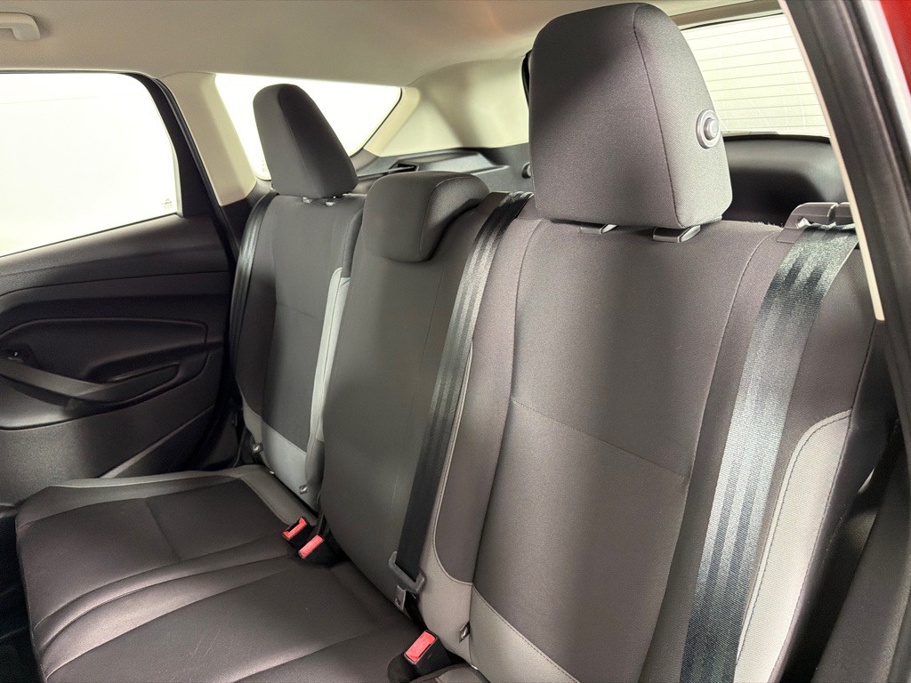 2015 Ford Escape Image 19