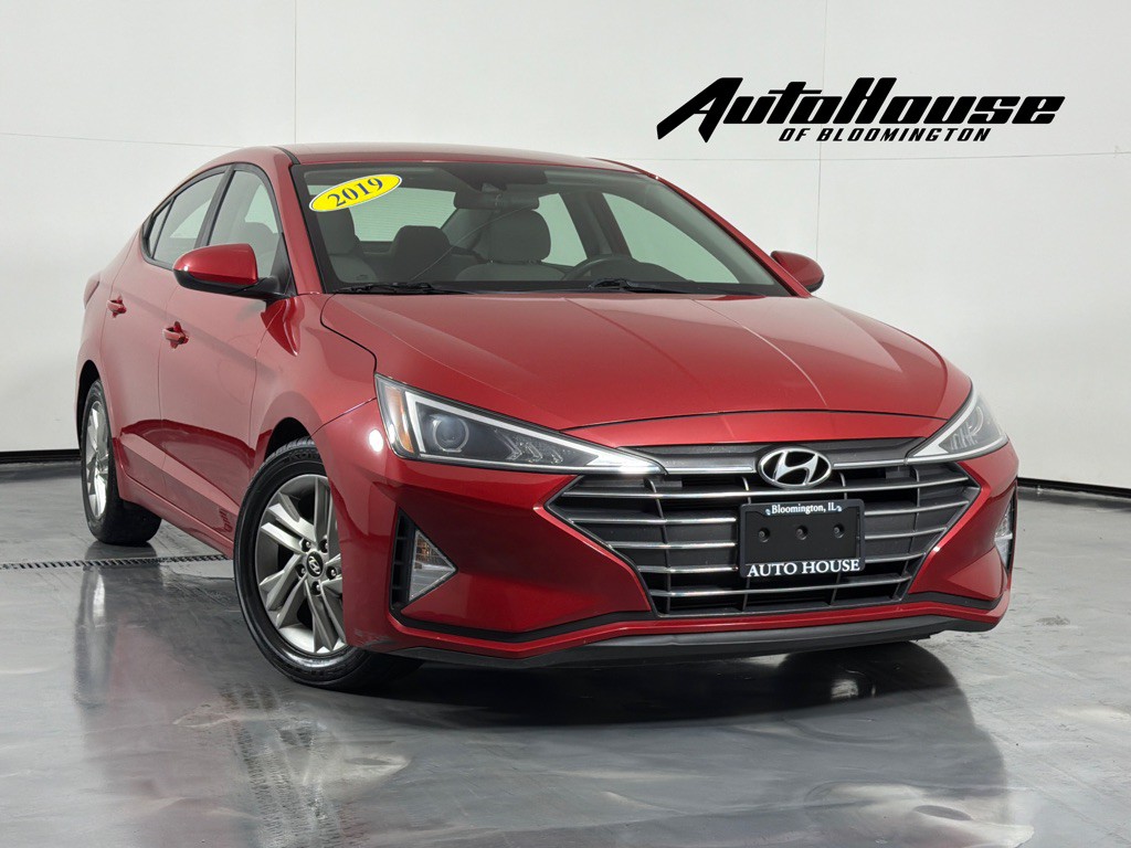 2019 Hyundai Elantra Image 1